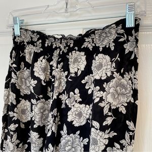Brandy Melville Floral Printed Pants🪩